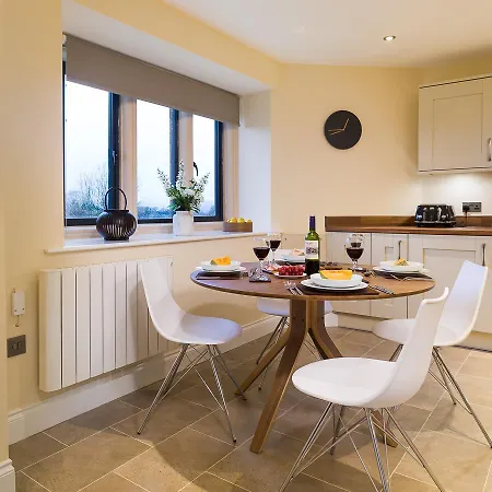 Mulberry At Applethwaite Hall Apartment *